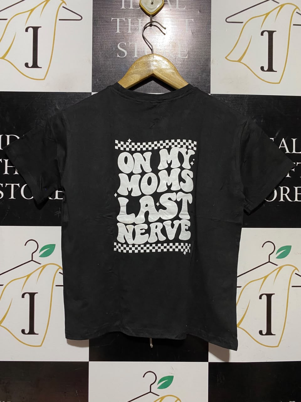 |XS| BUST 16| A1| BLACK "KID LIFE" SKELETON HAND PEACE SIGN T-SHIRT