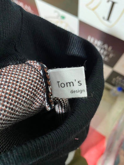 TOMS  PROJECT |S| WAIST 26| A19| BLACK, WHITE AND BROWN GEOMETRIC PATTERN KNIT MIDI SKIRT