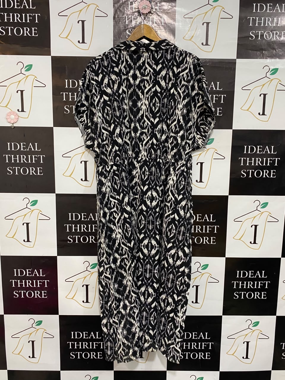 GEORGE |M| BUST FREE| A21| BLACK AND WHITE GEOMETRIC PRINT SHIRT MIDI DRESS