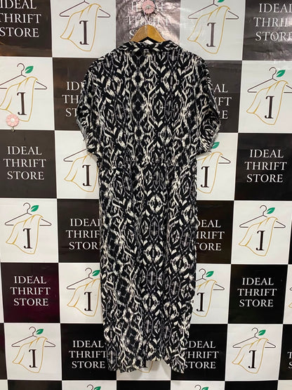 GEORGE |M| BUST FREE| A21| BLACK AND WHITE GEOMETRIC PRINT SHIRT MIDI DRESS