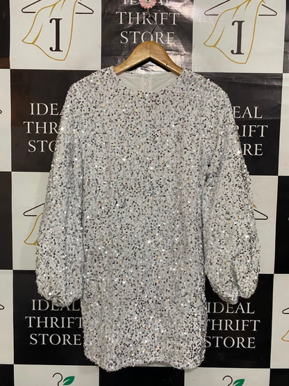 |S| BUST 17| A21| SILVER SEQUIN SPARKLY LONG SLEEVE MINI DRESS