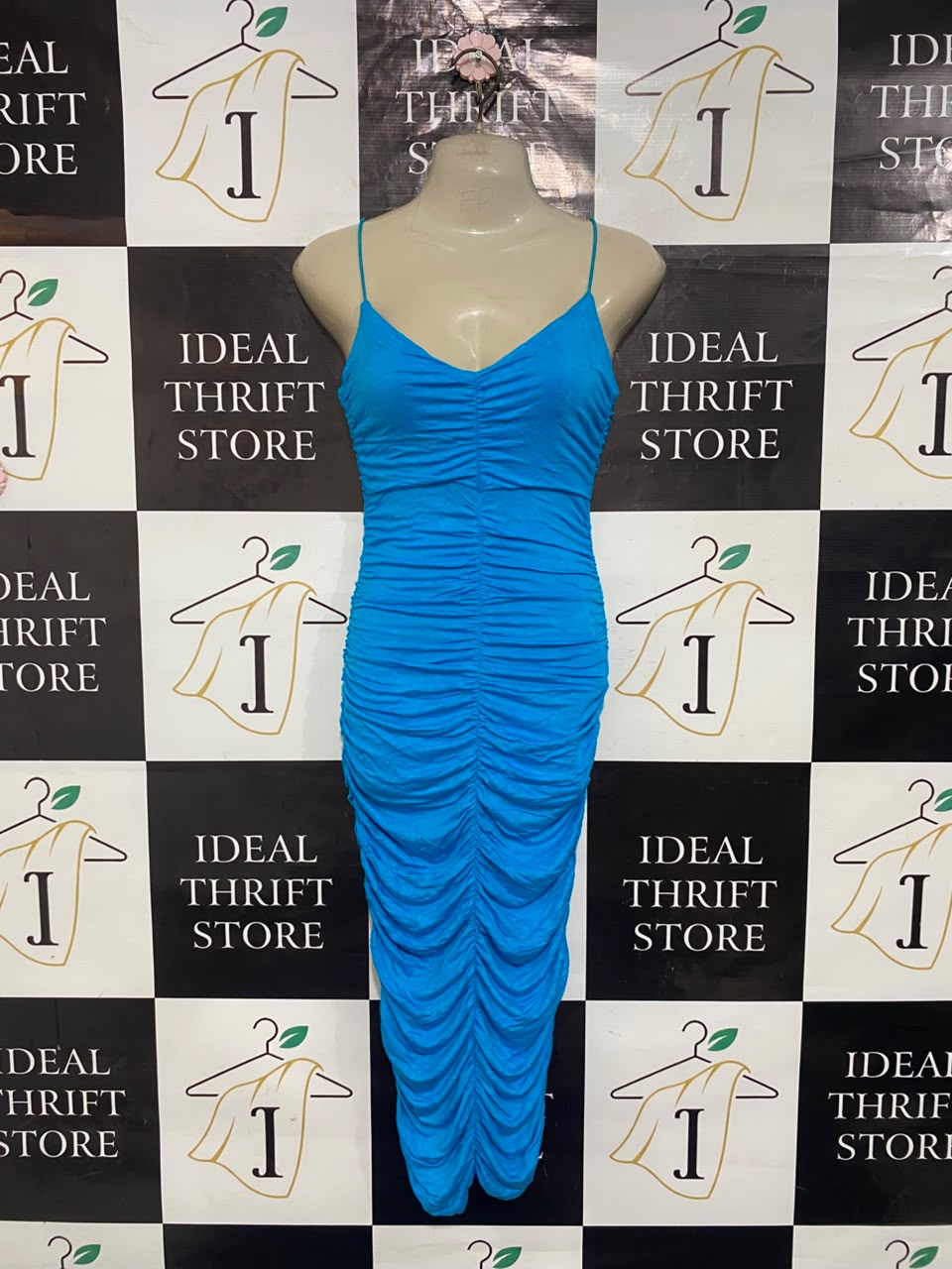 PRETTYLITTLE THING |M| BUST 15| A21| BRIGHT BLUE RUCHED SLIP MIDI DRESS