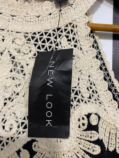 NEW LOOK |S| BUST 17| A20| BLACK AND BEIGE CROCHET LACE HALTER TOP
