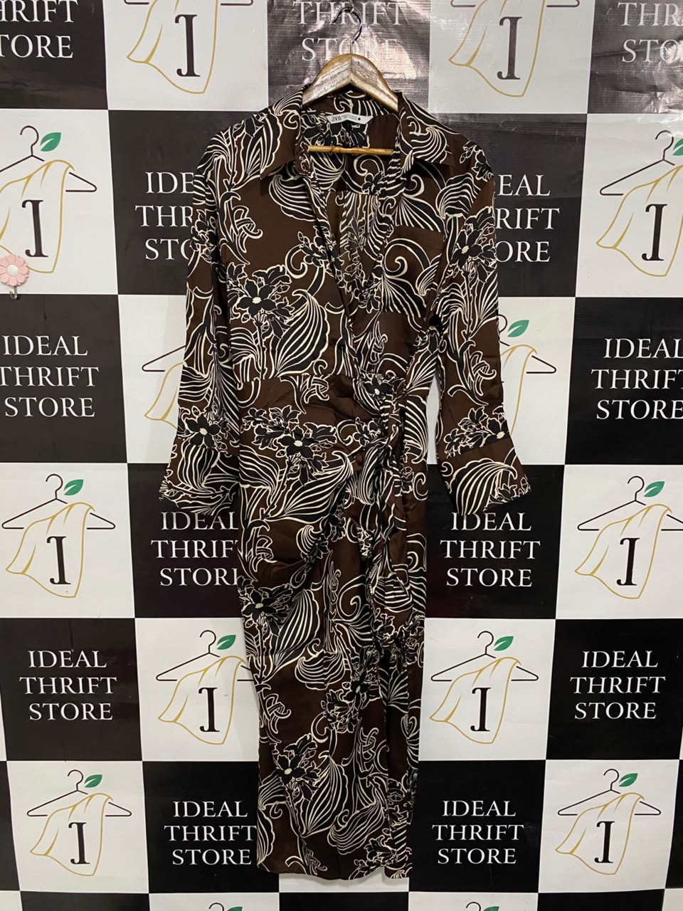 ZARA |XL| BUST 20| A21| BROWN AND CREAM FLORAL SWIRL PRINT LONG SLEEVE WRAP MIDI DRESS WITH COLLAR