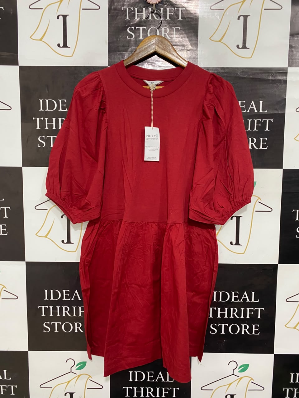 NEXT |M| BUST 18| A21| RED PUFF SLEEVE TIERED MIDI DRESS