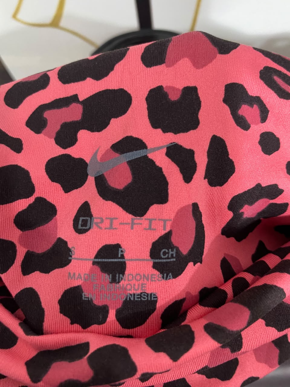NIKE |S| WAIST 24| A21| PINK AND BLACK LEOPARD ANIMAL PRINT HIGH-WAISTED ATHLETIC BIKER SHORTS