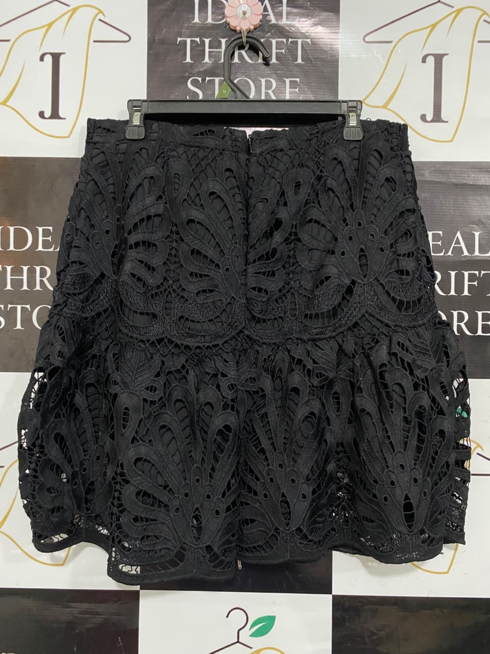 ET VOUS |XL| WAIST 34| A21| BLACK LACE SKIRT CUTOUT FLORAL PATTERN MINI SKIRT ELEGANT