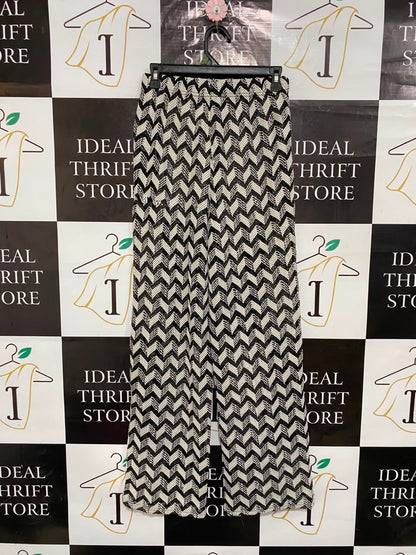 PAPAYA |S| WAIST 26| A21| BLACK AND WHITE ZIGZAG PANTS CHEVRON PRINT WIDE LEG TROUSERS CASUAL
