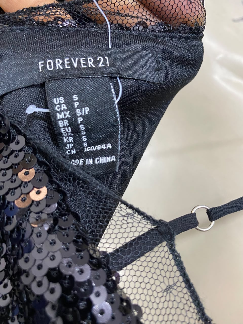 FOREVER 21 |S| BUST 17| A21| DARK COLLECTION WOMEN BLACK SEQUIN CAMI TOP SPAGHETTI STRAP GLAM SHIRT