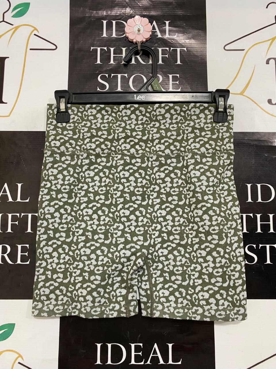 ANKO |S| WAIST 26| A22| OLIVE GREEN LEOPARD PRINT ATHLETIC BIKER SHORTS | HIGH-WAISTED SEAMLESS WORKOUT SHORTS