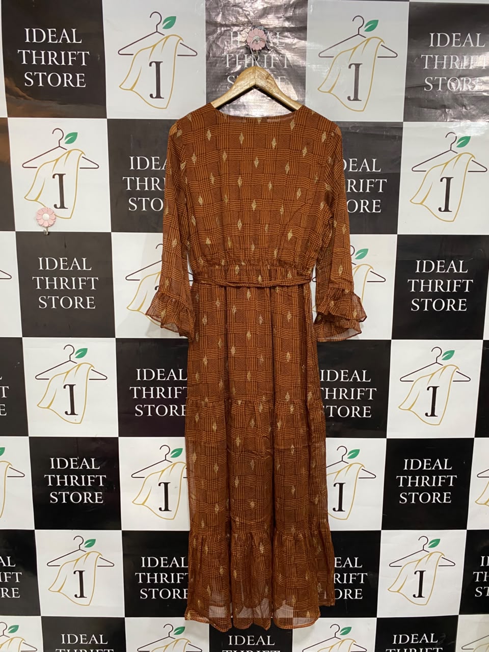 GRACE & MILA |M| BUST 18| A22| RUST ORANGE METALLIC THREAD PLAID MIDI DRESS | V-NECK TIERED RUFFLE LONG-SLEEVE DRESS