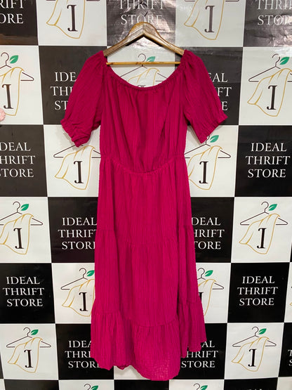 SOON |M| BUST 17| A22| MAGENTA PINK OFF-SHOULDER TIERED MIDI DRESS | VIBRANT SHORT-SLEEVE SUMMER DRESS