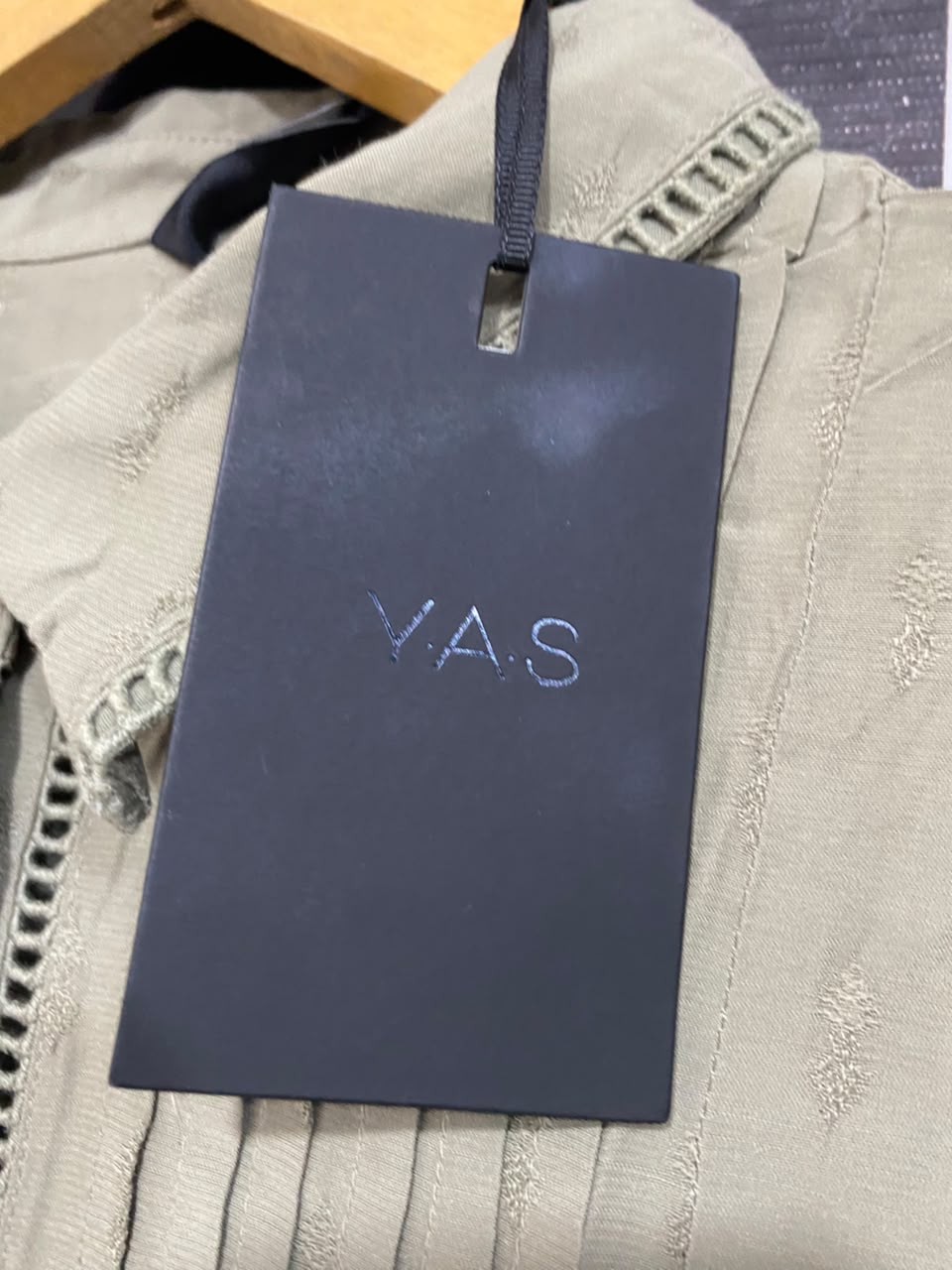 Y A S |L| BUST 20| A22| SAGE GREEN COLLARED PINTUCK BLOUSE | ELEGANT LONG-SLEEVE BUTTON-UP TOP