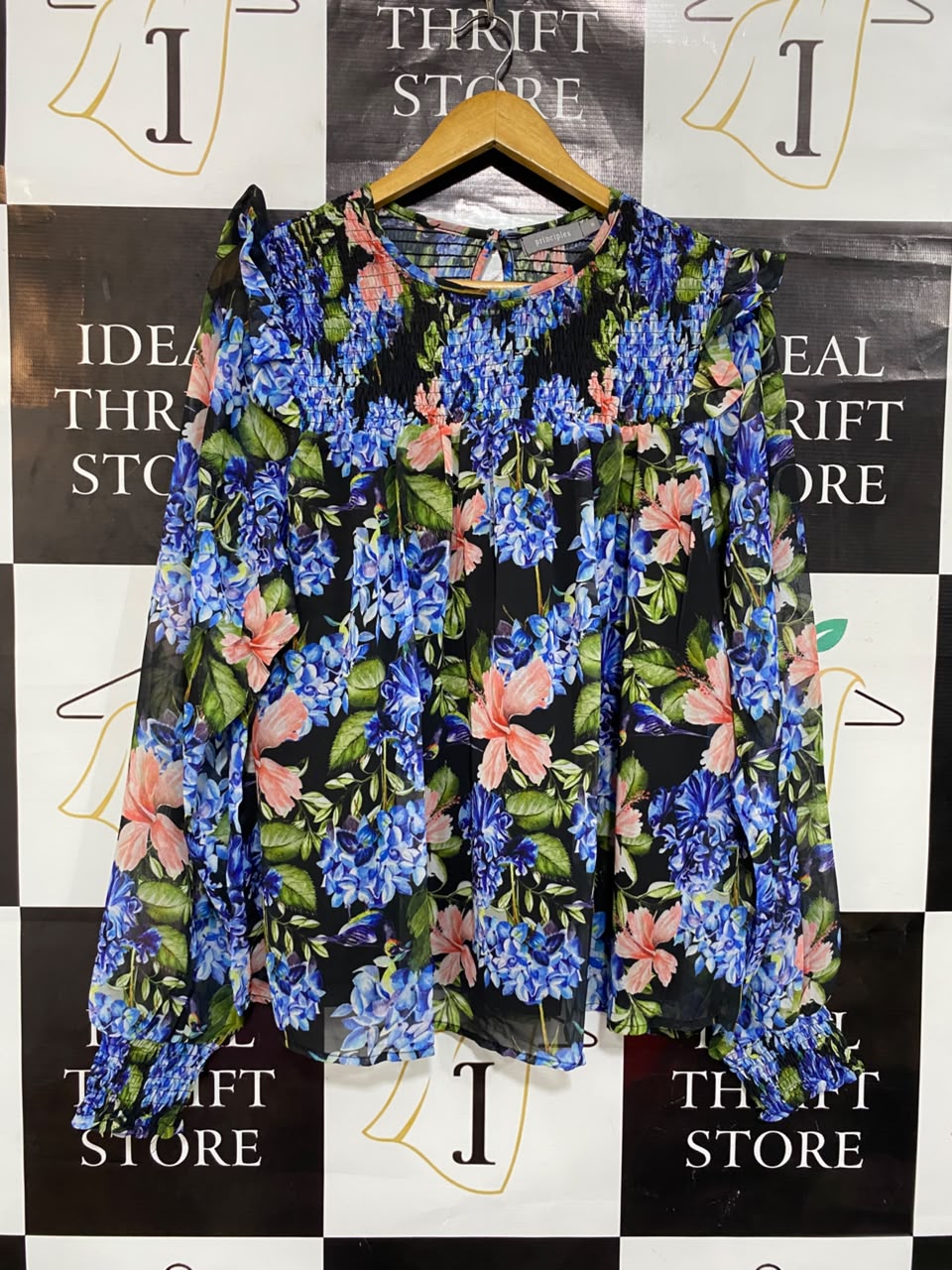 PRINCIPLES |L| BUST 20| A22| BLUE AND PINK FLORAL SMOCKED LONG-SLEEVE BLOUSE | ELEGANT RUFFLE-SHOULDER TOP