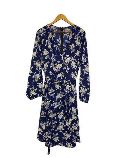 SHEIN CURVE |XL| BUST 22| A23| NAVY BLUE AND WHITE FLORAL V-NECK TIE-WAIST MIDI DRESS