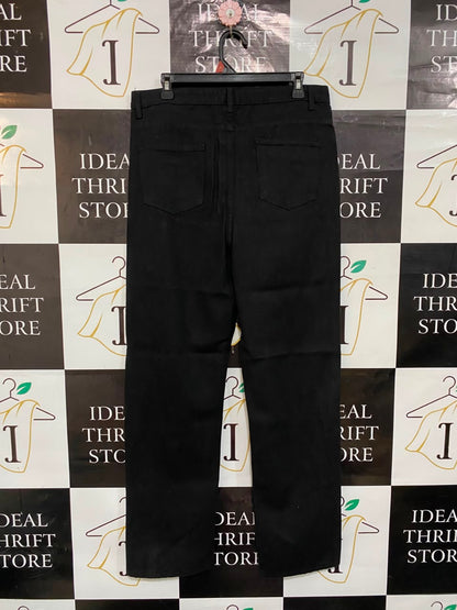 PRETTYLITTLE THING |XL| WAIST 33| A23| BLACK STRAIGHT-LEG DENIM JEANS
