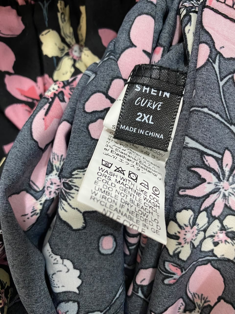 SHEIN CURVE |XL| BUST 15| A23| BLACK FLORAL PRINT OFF-SHOULDER MAXI DRESS