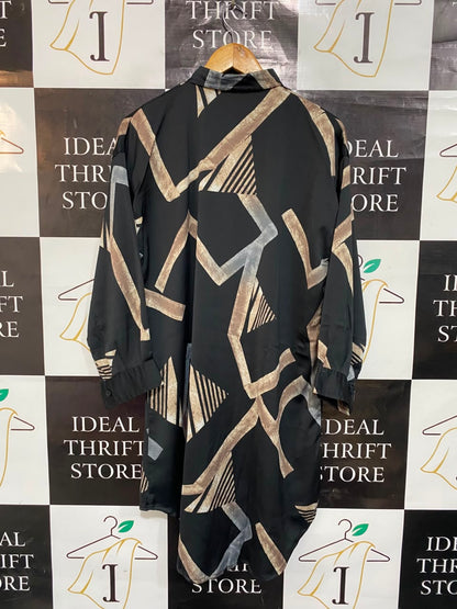 |XL| BUST 22| A23| BLACK GEOMETRIC PRINT OVERSIZED BUTTON-DOWN SHIRT