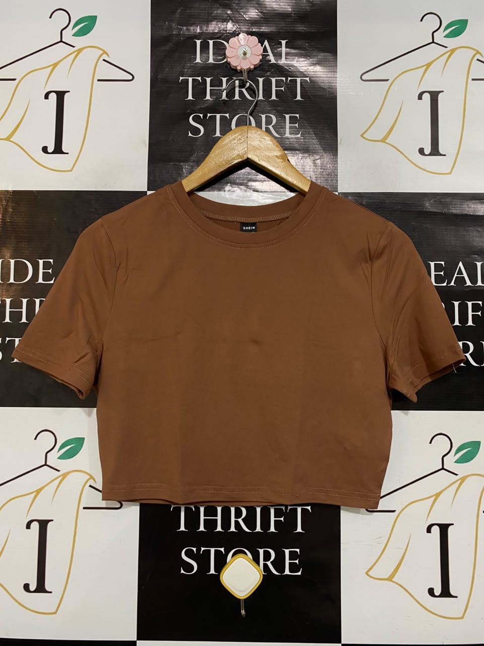 SHEIN |L| BUST 17| A23| BROWN CREW NECK SHORT-SLEEVE CROP TOP | BASIC CASUAL T-SHIRT