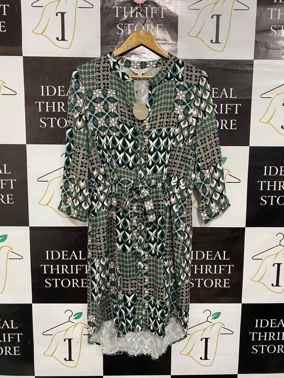 APRICOT |L| BUST 20| A23| GREEN AND BROWN GEOMETRIC PATTERNED TIE-WAIST SHIRT DRESS