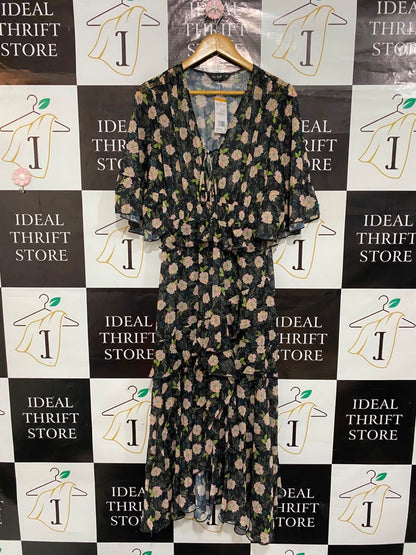 F&F |M| BUST 17| A23| BLACK AND PINK FLORAL V-NECK RUFFLE TIERED MIDI DRESS