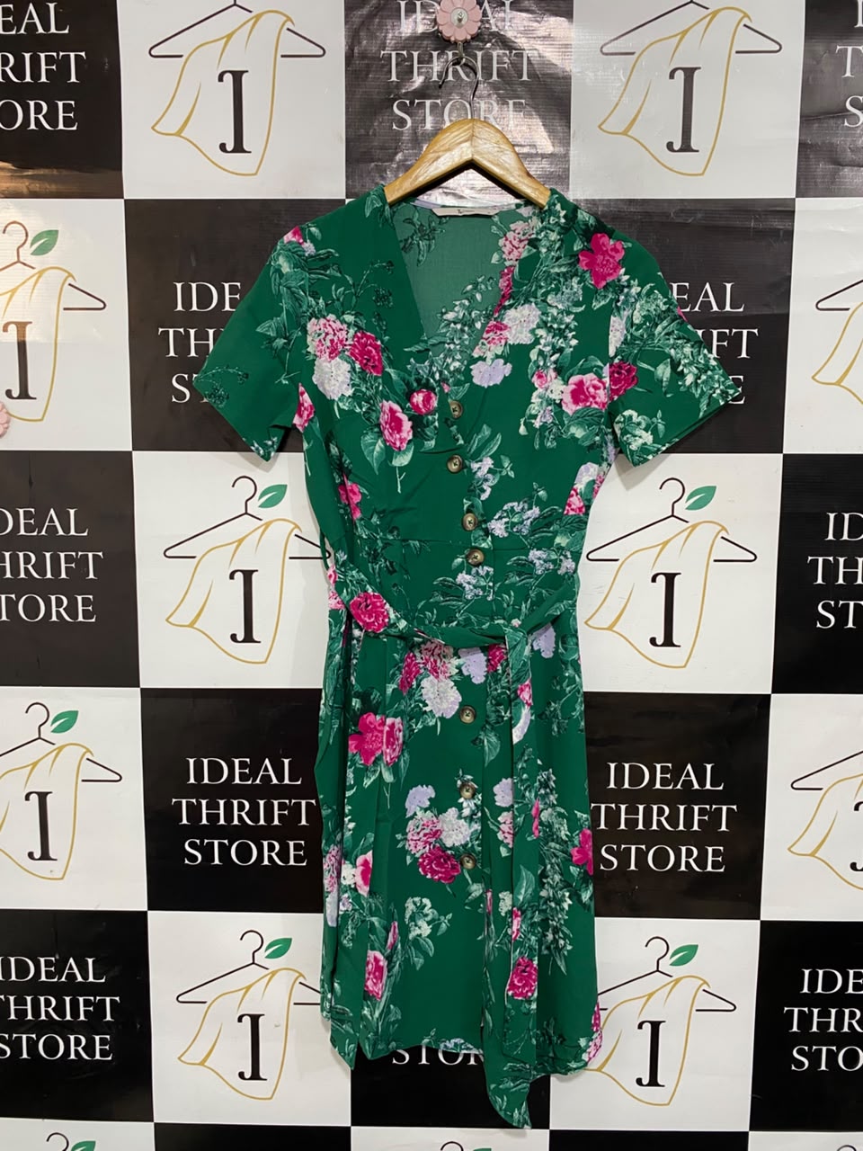 TU WOMAN |M| BUST 18| A23| GREEN AND PINK FLORAL V-NECK TIE-WAIST SHORT-SLEEVE MIDI DRESS | ELEGANT CASUAL DRESS