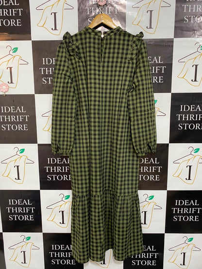 NEW LOOK |L| BUST 22| A23| OLIVE GREEN AND BLACK GINGHAM RUFFLE-TRIM MIDI DRESS | LONG-SLEEVE PLAID CASUAL DRESS