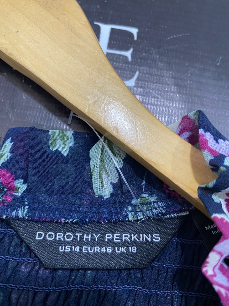 DOROTHY PERKINS |L| BUST 19| A23| NAVY BLUE AND MAGENTA FLORAL SMOCKED HIGH-NECK MIDI DRESS