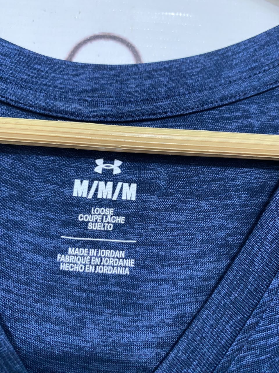 UNDER ARMOUR |M| BUST 19| A22| NAVY BLUE MELANGE V-NECK ACTIVE T-SHIRT | SPORTY SHORT-SLEEVE TOP