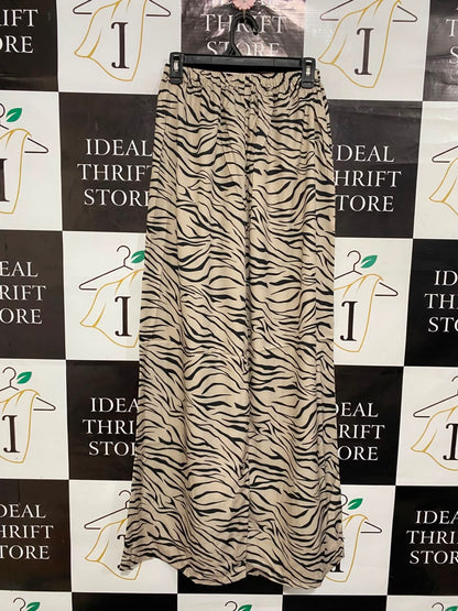 SHEIN |XS| WAIST 24| A22| BEIGE AND BLACK ANIMAL PRINT DRAWSTRING WIDE-LEG TROUSERS | BOLD CASUAL LOUNGE PANTS