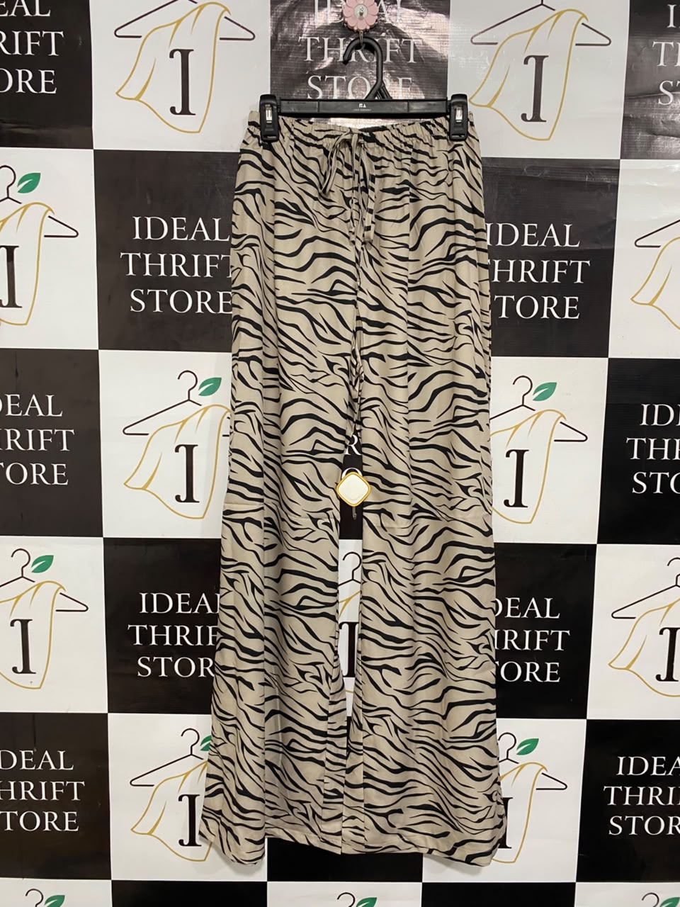 SHEIN |XS| WAIST 24| A22| BEIGE AND BLACK ANIMAL PRINT DRAWSTRING WIDE-LEG TROUSERS | BOLD CASUAL LOUNGE PANTS