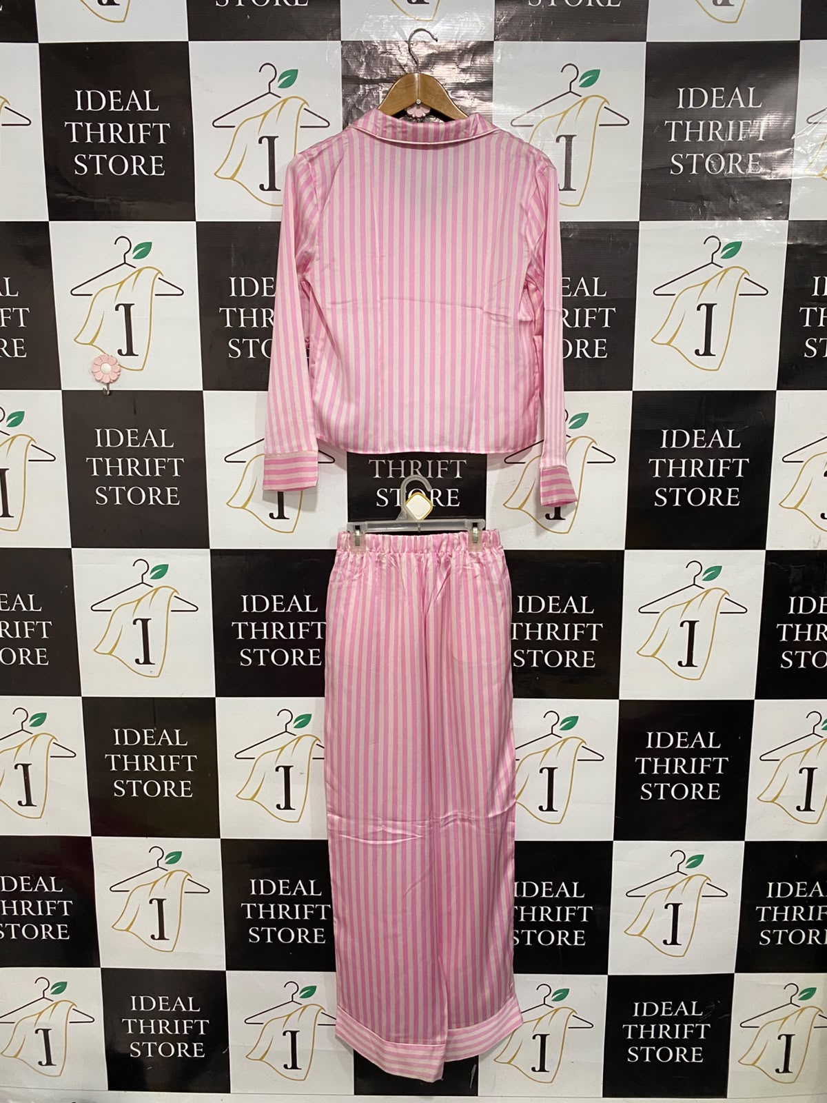 PRIMARK CARES |XS| A24| PINK AND WHITE STRIPED SATIN LONG-SLEEVE PAJAMA SET | COMFORTABLE LOUNGEWEAR SLEEPWEAR