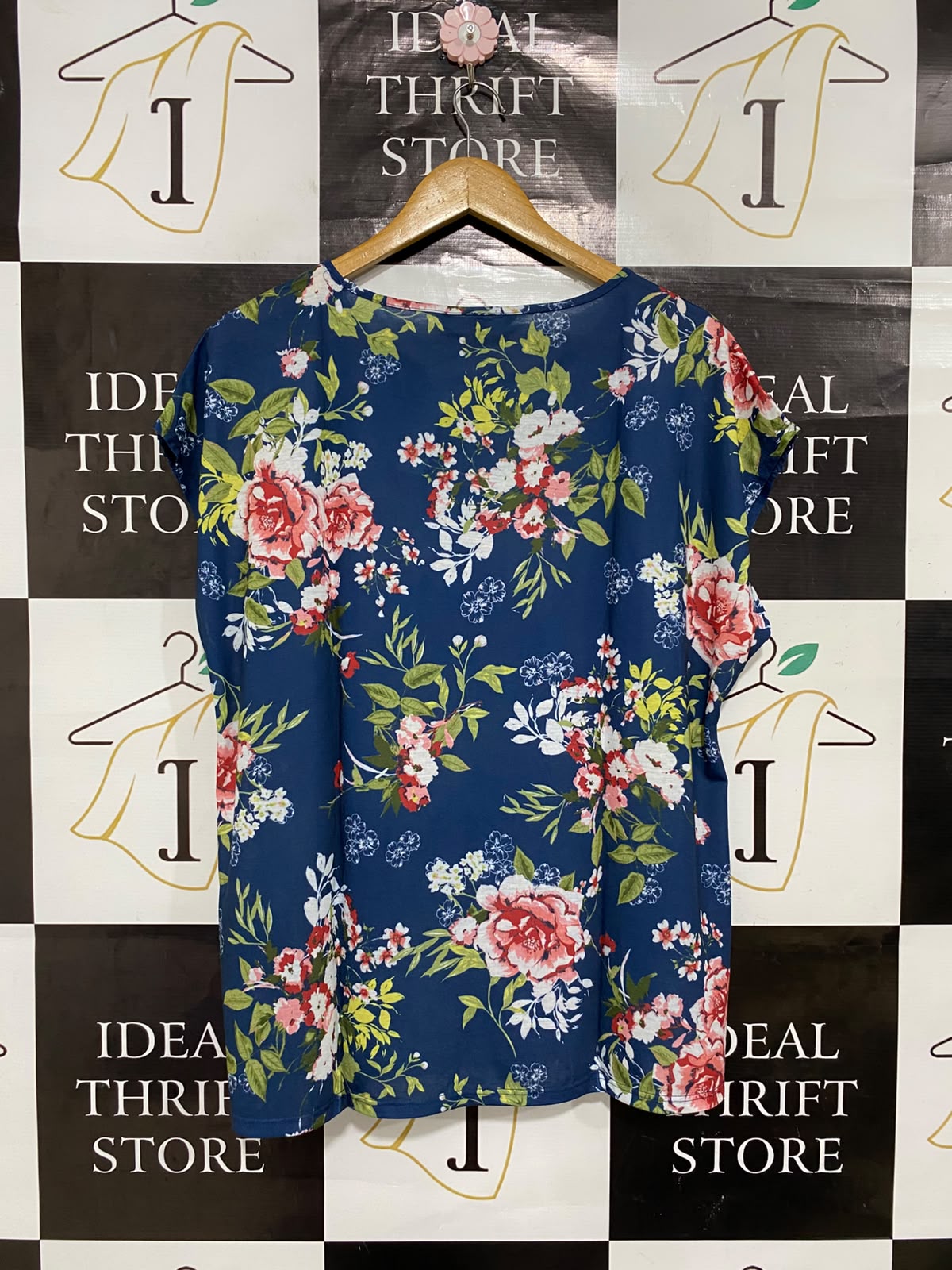 BONMARCHE |XL| BUST 24| A24| BLUE AND PINK FLORAL PRINT SHORT-SLEEVE CROCHET-ACCENT TOP | ELEGANT CASUAL BLOUSE