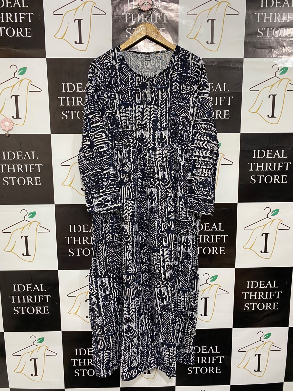 SHEIN |L| BUST 19| A23| NAVY BLUE AND WHITE TRIBAL AZTEC PRINT LONG-SLEEVE MAXI DRESS | CASUAL BOHEMIAN DRESS