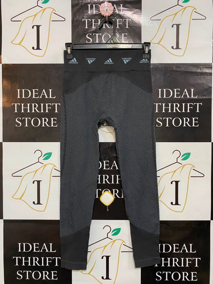ADIDAS |XS| WAIST 24| A23| BLACK SEAMLESS BRANDED LOGO ATHLETIC LEGGINGS