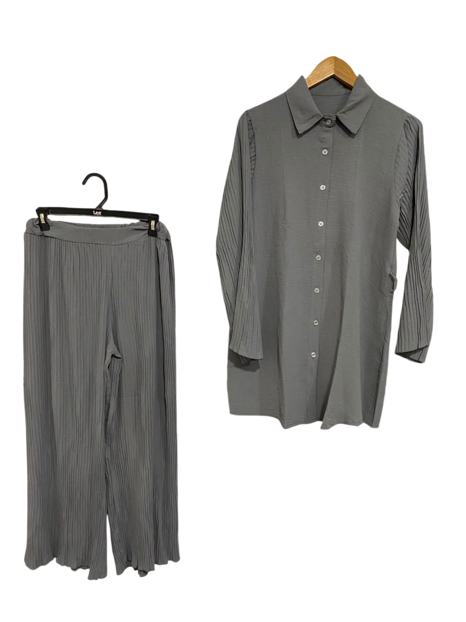 |S| A24| CHIC SAGE GRAY PLEATED TWO-PIECE SHIRT AND TROUSER SET
