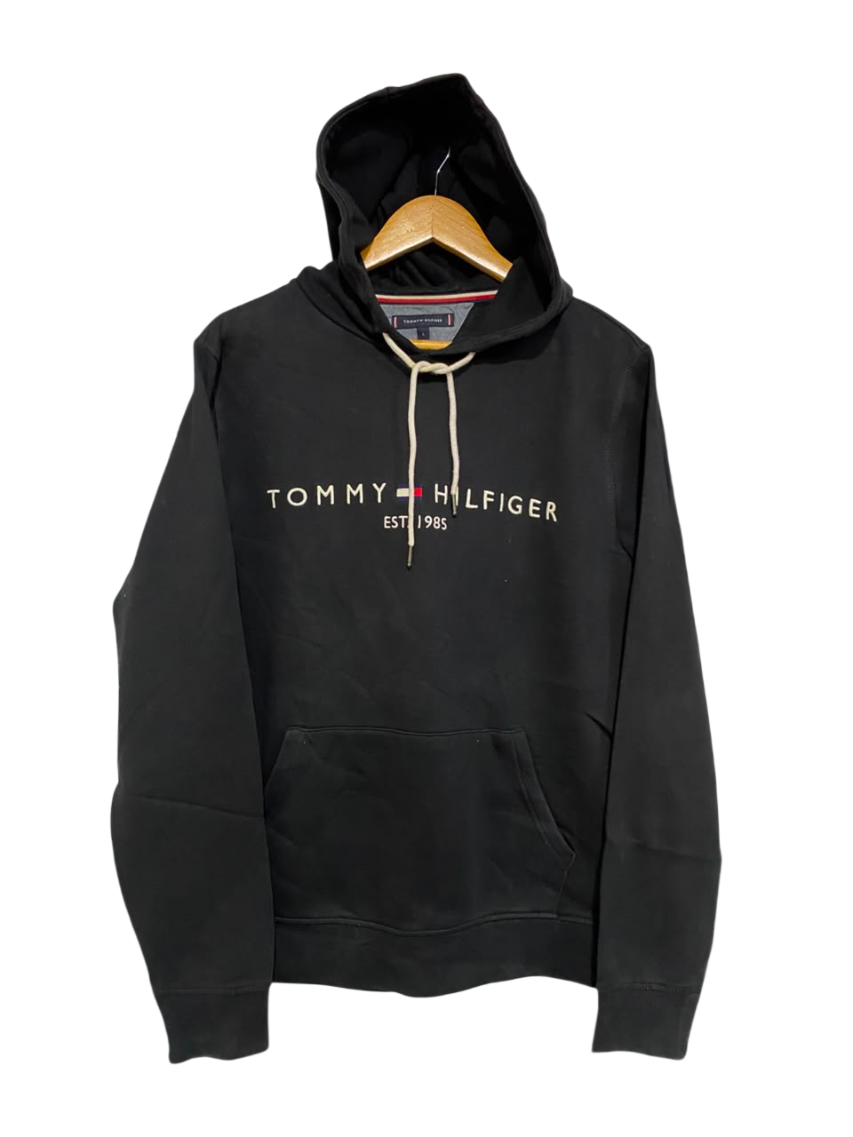 TOMMY HILFIGER |L| BUST 22| B36| CLASSIC BLACK LOGO HOODIE