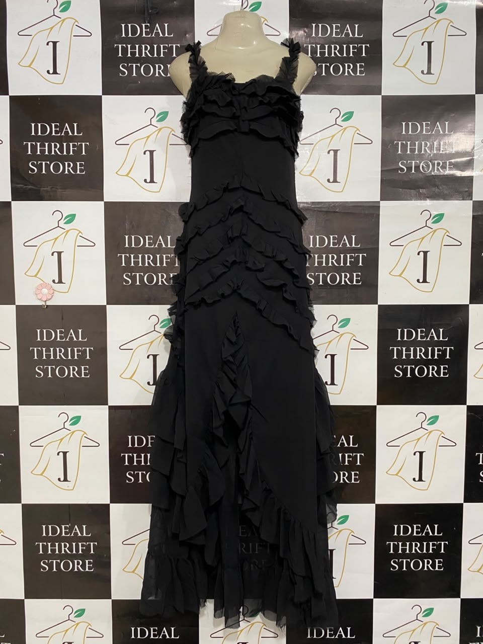 |S| BUST 15| A25| DRAMATIC BLACK RUFFLED TIERED MAXI DRESS