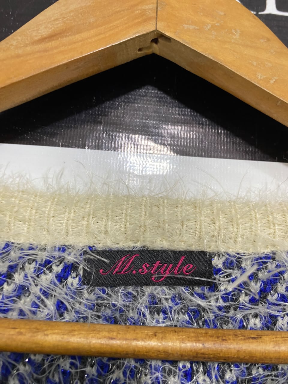 M STYLE |S| BUST 17| B43| OVERSIZED AZTEC-PRINT FUZZY KNIT SWEATER