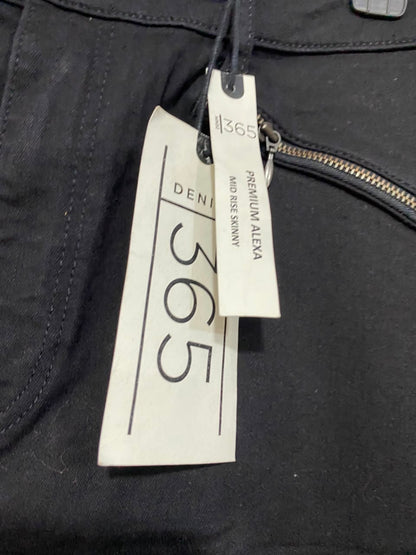 DENIM 365 |XL| WAIST 32| A24| BLACK SLIM-FIT JEANS WITH ZIP POCKETS