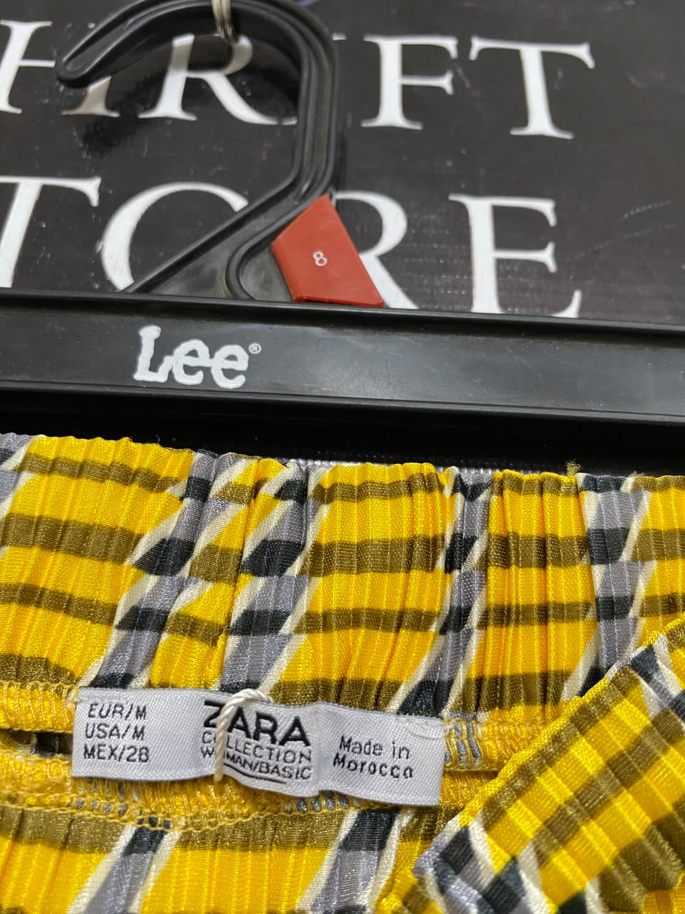 ZARA |M| WAIST 26| A24| YELLOW AND BLACK CHECKED PLEATED FLARED TROUSERS