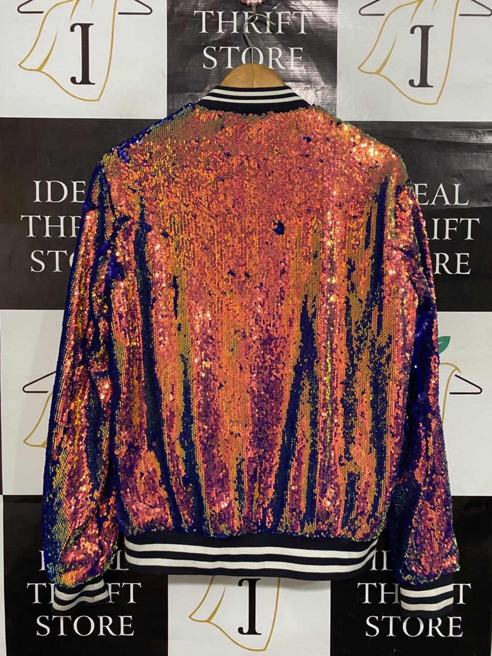 ASOS |S| BUST 22| A24| IRIDESCENT SEQUIN BOMBER JACKET