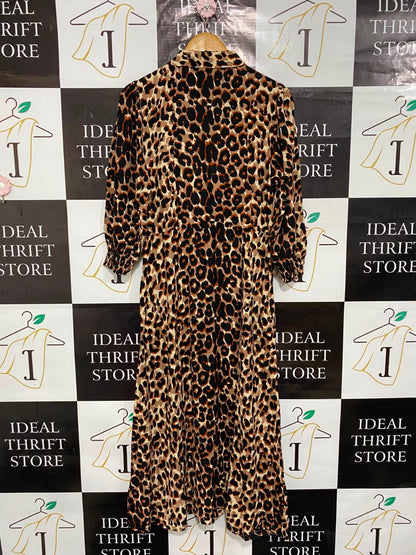 NEXT |L| BUST 19| A24| LEOPARD PRINT BUTTON-FRONT MIDI DRESS