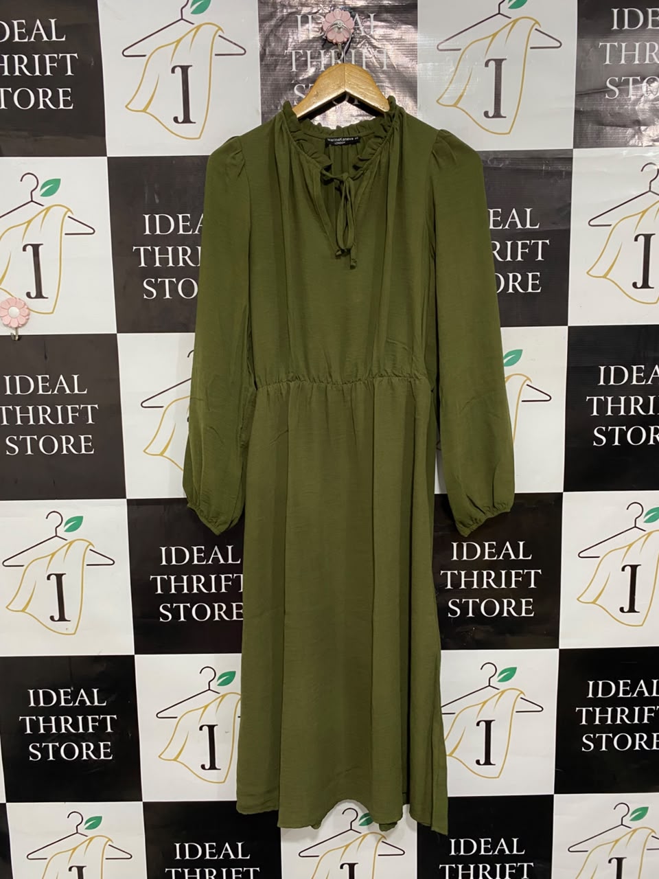 MARINA KANEVA |M| BUST 17| A24| OLIVE GREEN RUFFLE-NECK LONG-SLEEVE MIDI DRESS