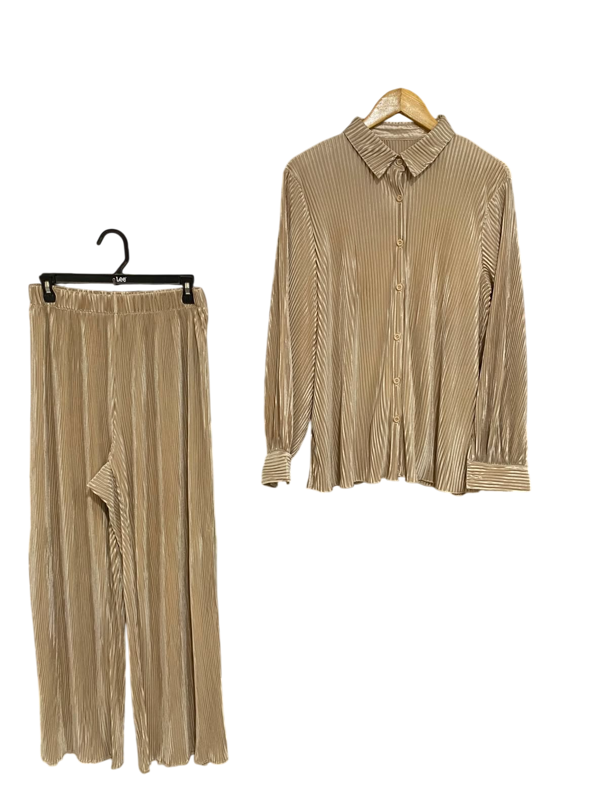 SHEIN |L| A25| CHAMPAGNE GOLD PLEATED BUTTON-DOWN SHIRT AND WIDE-LEG PANTS LOUNGEWEAR SET