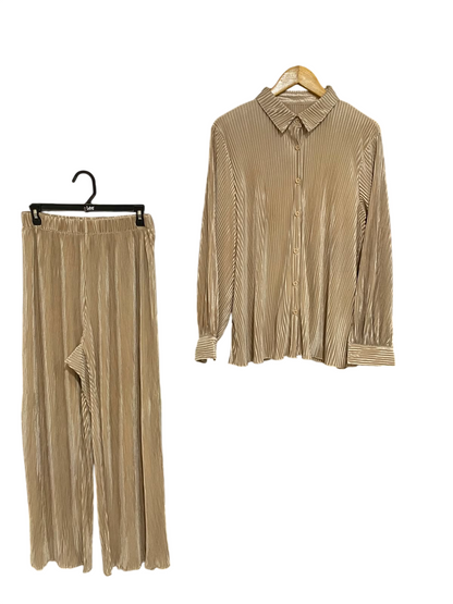SHEIN |L| A25| CHAMPAGNE GOLD PLEATED BUTTON-DOWN SHIRT AND WIDE-LEG PANTS LOUNGEWEAR SET