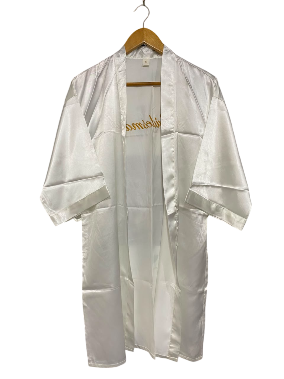 |M| BUST 21| A25| WHITE SATIN BRIDESMAID ROBE KIMONO SLEEVE LOUNGEWEAR