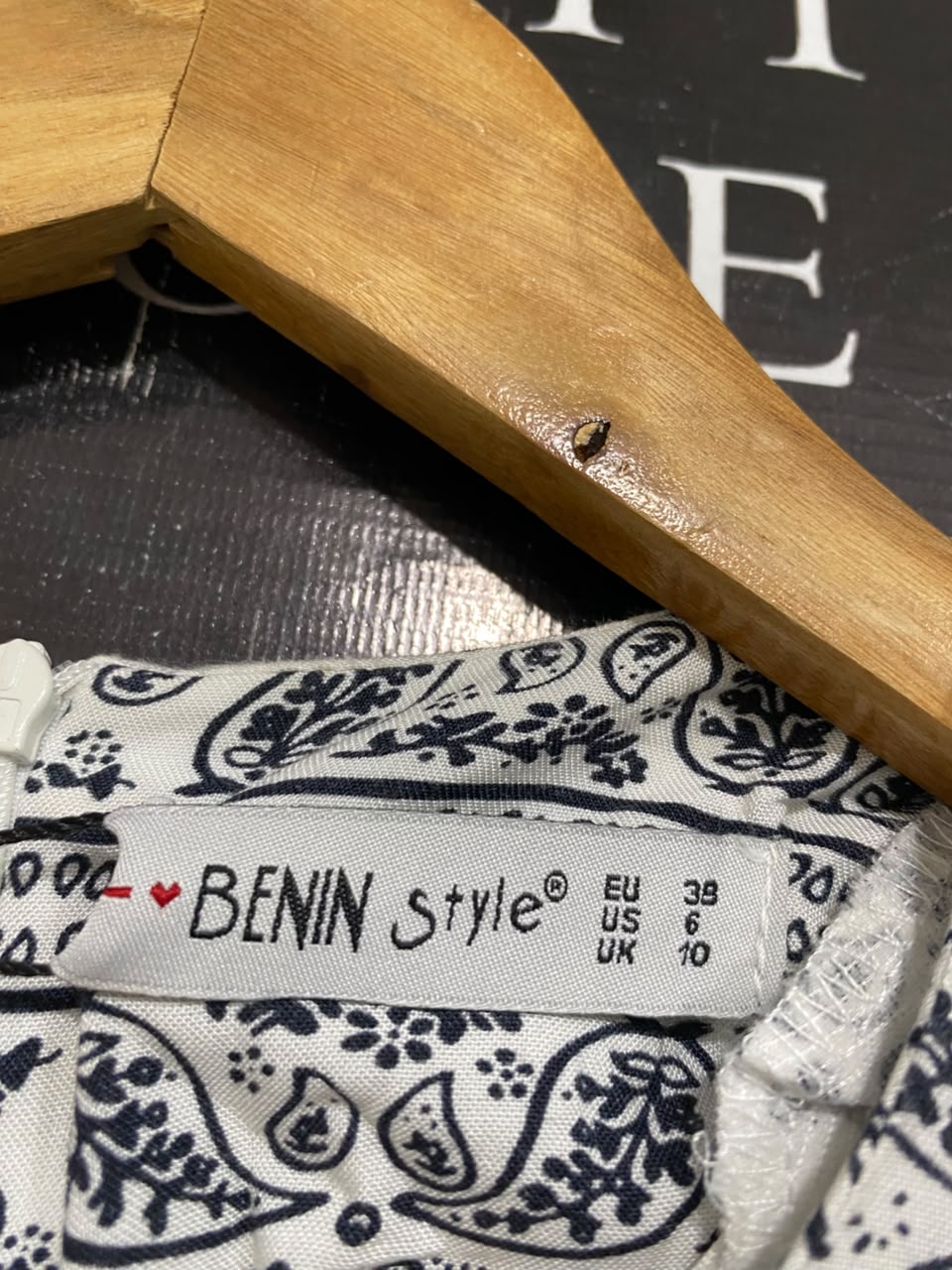 BENIN STYLE |M| BUST FREE| A26| BLACK AND WHITE PAISLEY PRINT LONG SLEEVE MAXI DRESS