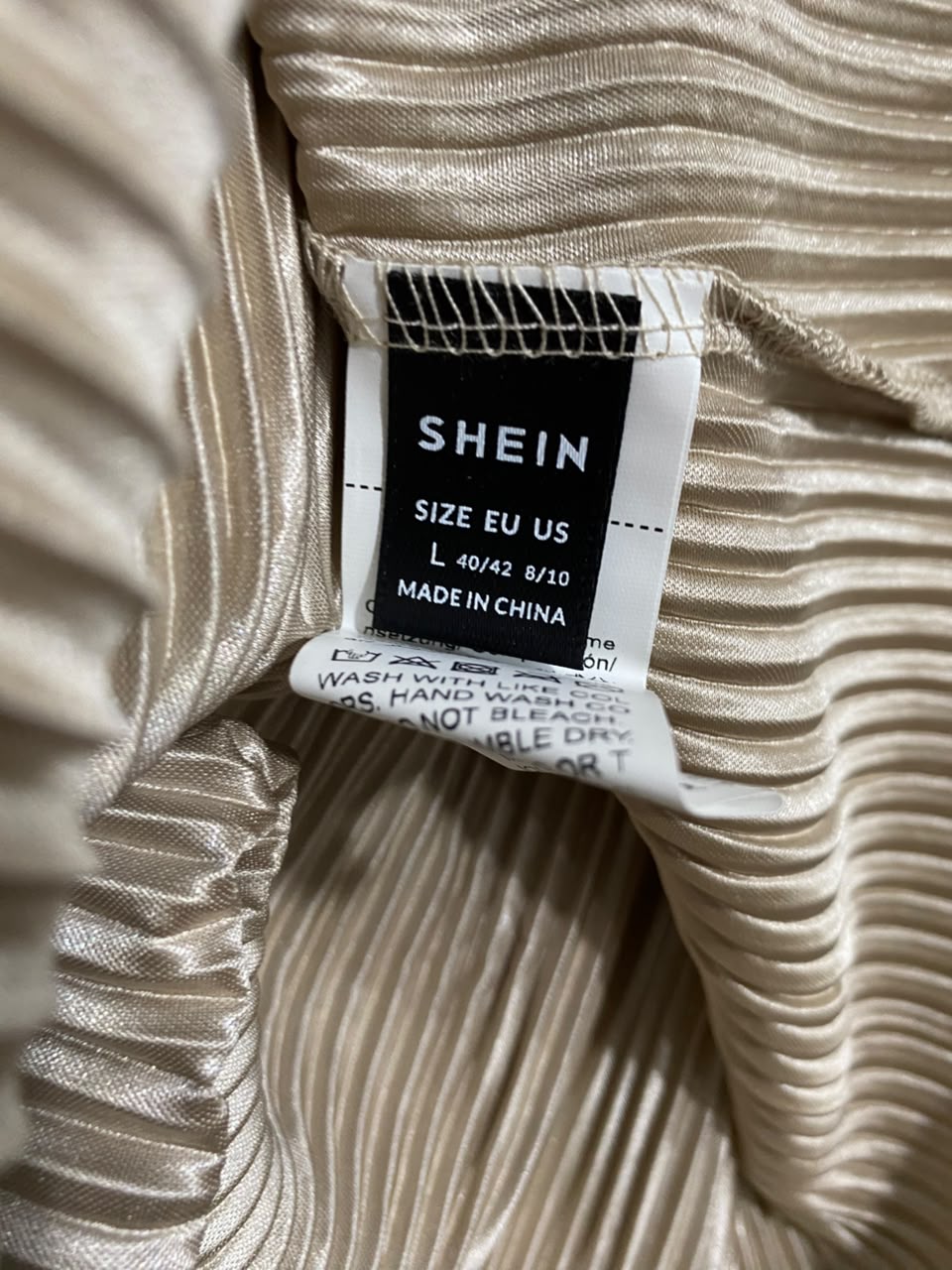 SHEIN |L| A25| CHAMPAGNE GOLD PLEATED BUTTON-DOWN SHIRT AND WIDE-LEG PANTS LOUNGEWEAR SET