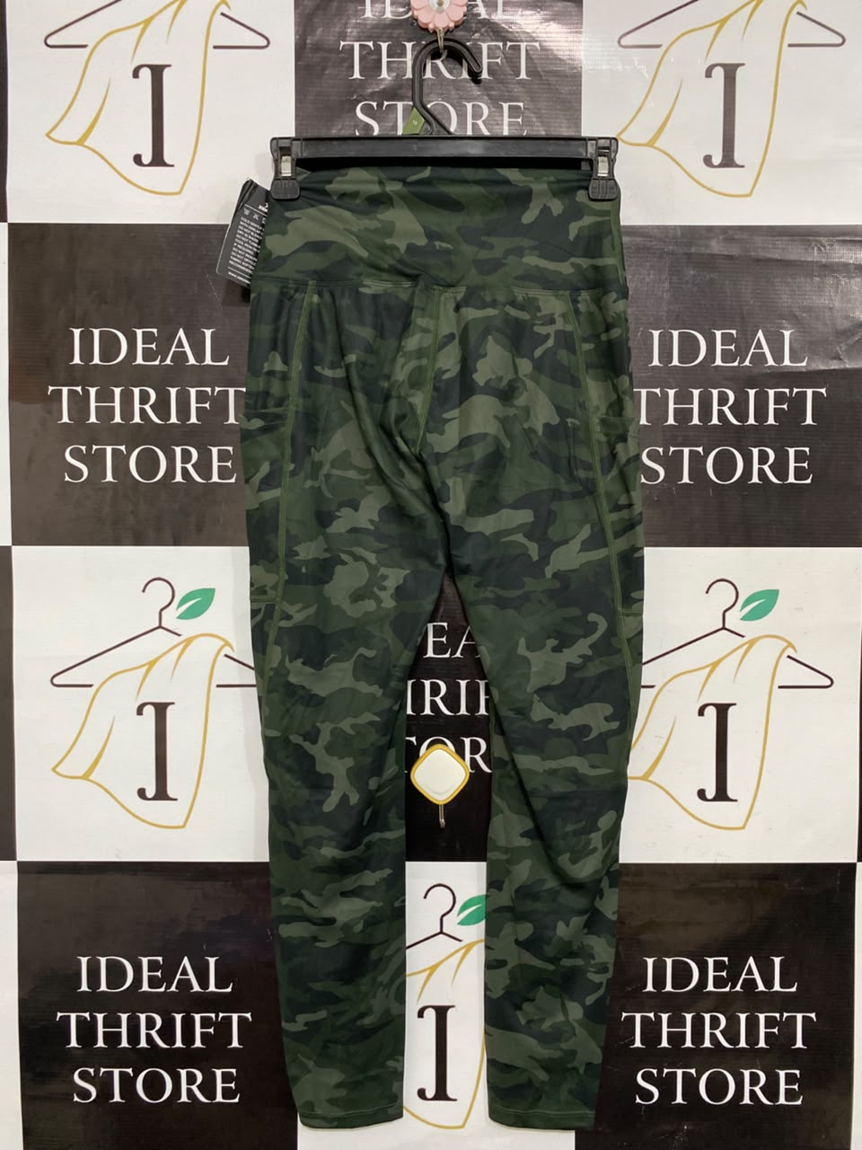 ZEE ZEE |XS| WAIST 23| A25| GREEN CAMOUFLAGE HIGH-WAIST ATHLETIC ACTIVEWEAR LEGGINGS WITH POCKETS